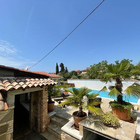 Holiday Home Bukovac 普拉 外观 照片